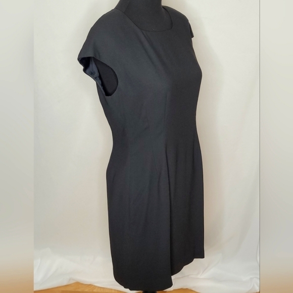 JH Collectibles Vintage Sheath Dress - Size 8P - Picture 3 of 6